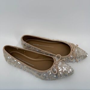 NWOT Report Women's Sparkling Pointed Toe Sequin Ballet Flats - Cream